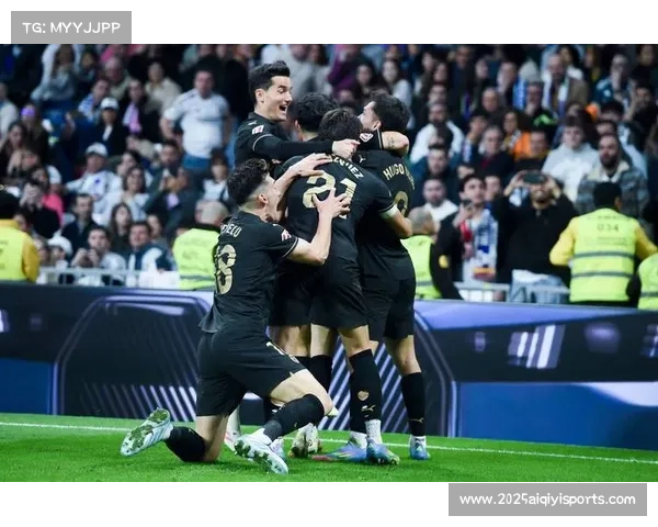 巴萨积49分领跑西甲,皇马四分之差紧追其后 巴萨积49分领跑西甲,皇马四分之差紧追其后